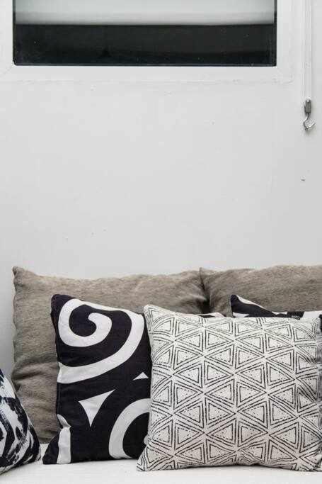 Lujoso Apartamento Con Patio En Triana Sevilla Zewnętrze zdjęcie