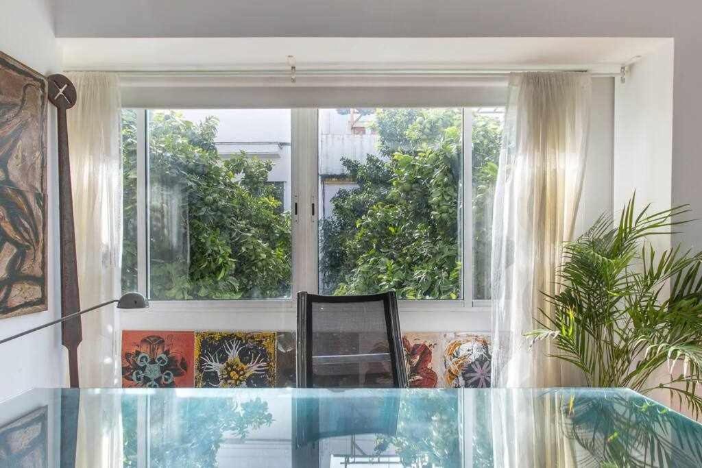 Lujoso Apartamento Con Patio En Triana Sevilla Zewnętrze zdjęcie