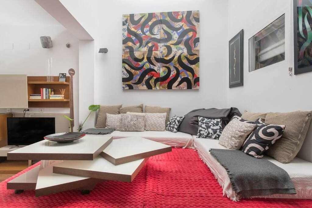 Lujoso Apartamento Con Patio En Triana Sevilla Zewnętrze zdjęcie